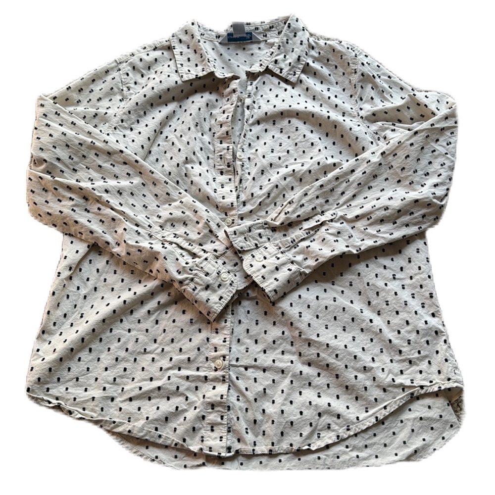 Old Navy The Classic Shirt L Button Down Cream Long Sleeve W/ Black Details EUC